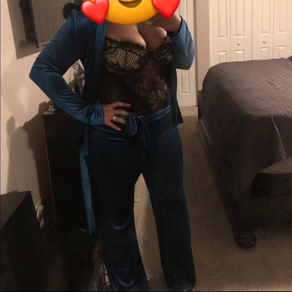 2 piece velvet suit. Size XL